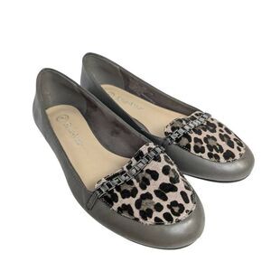 Bella Vita gray leather & animal print calf hair chain strap loafer flats 7